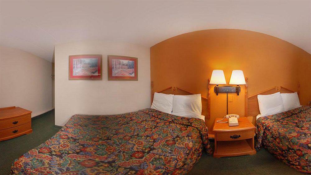 6-cincinnati, Oh Hotel